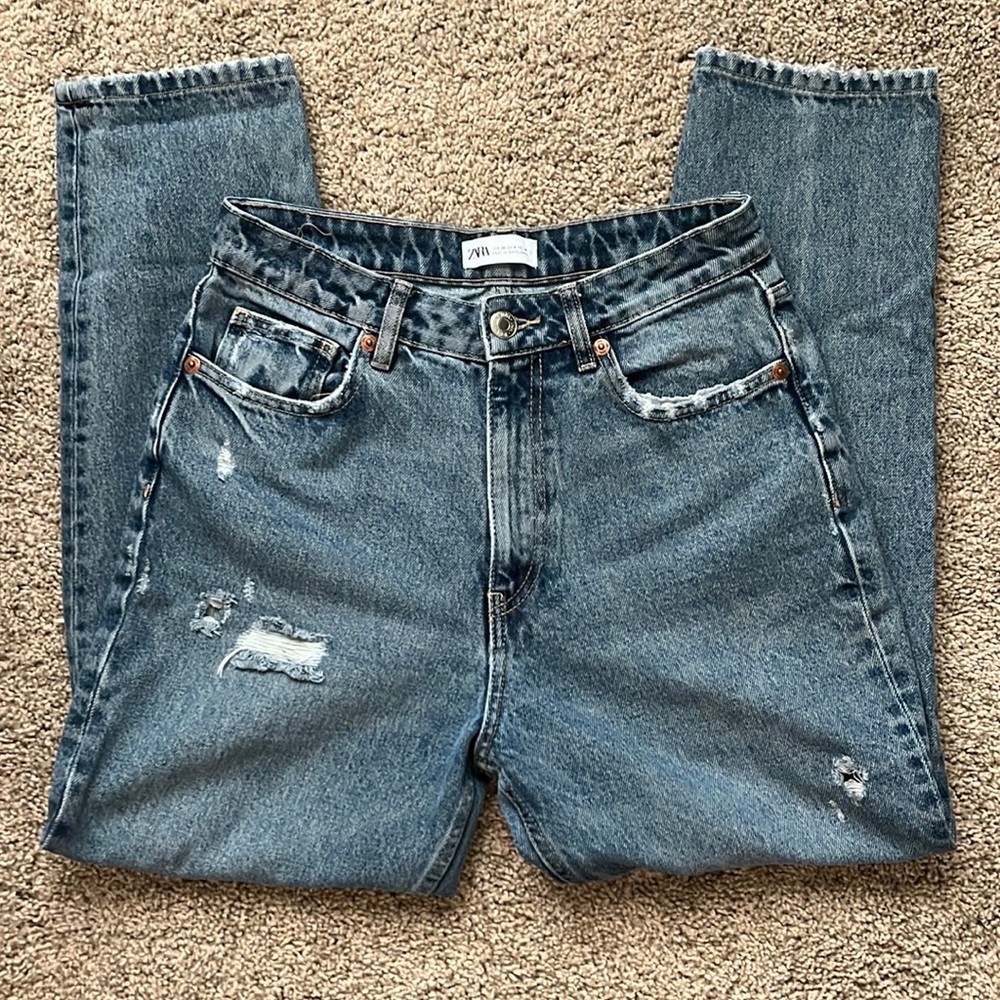 Zara - Straight Jeans